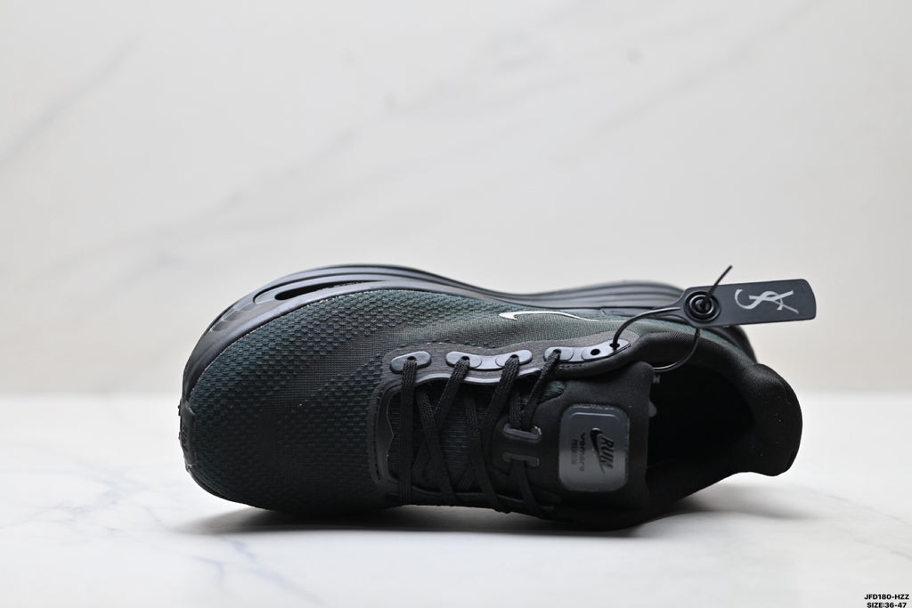 Nike Vomero Premium Low-Top Running Shoe IQ0627-001