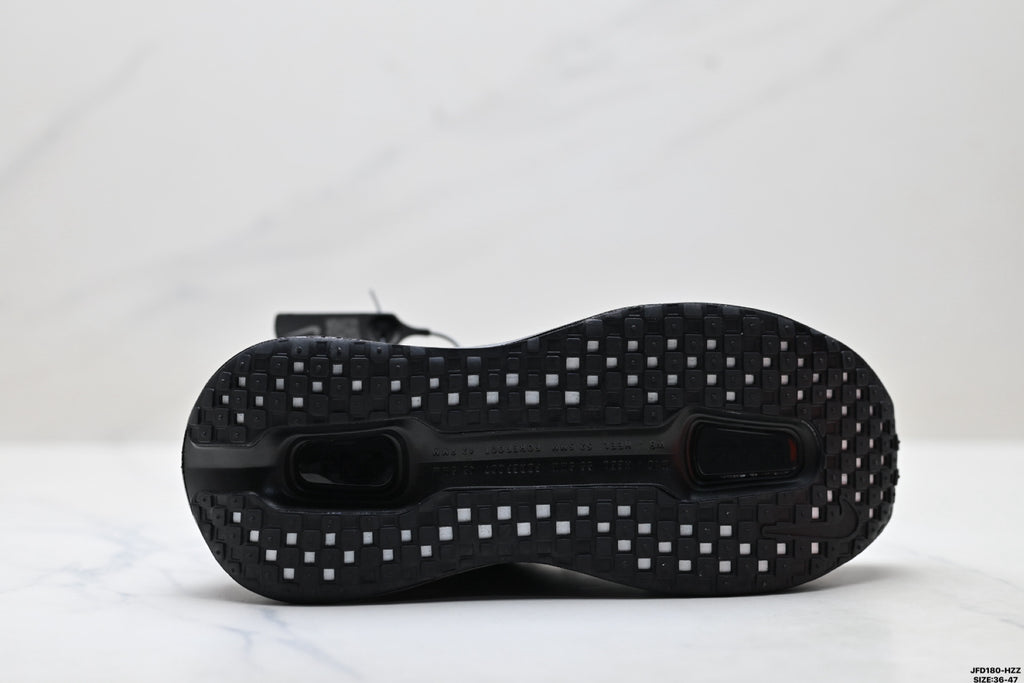 Nike Vomero Premium Low-Top Running Shoe IQ0627-001