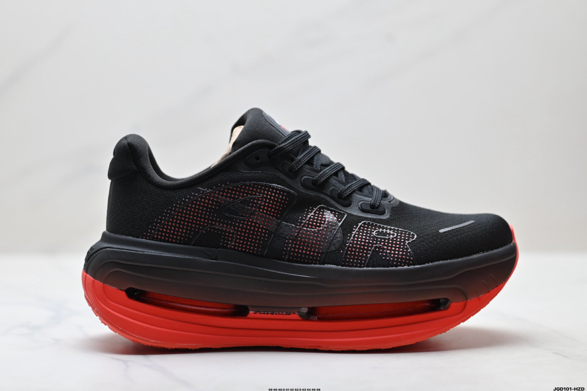Nike Vomero Premium Low-Top Running Shoe HQ2050-002