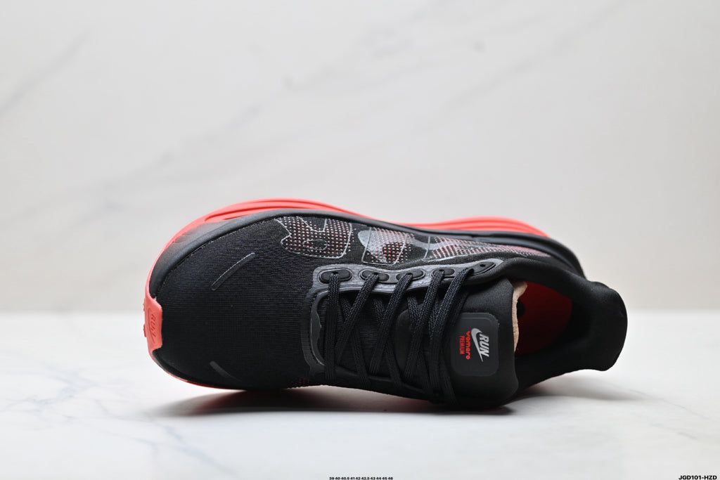 Nike Vomero Premium Low-Top Running Shoe HQ2050-002