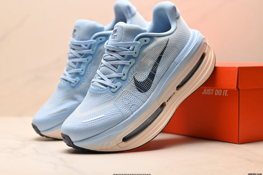 Nike Vomero Premium Men's Low-Top Running Shoe HM5973-401