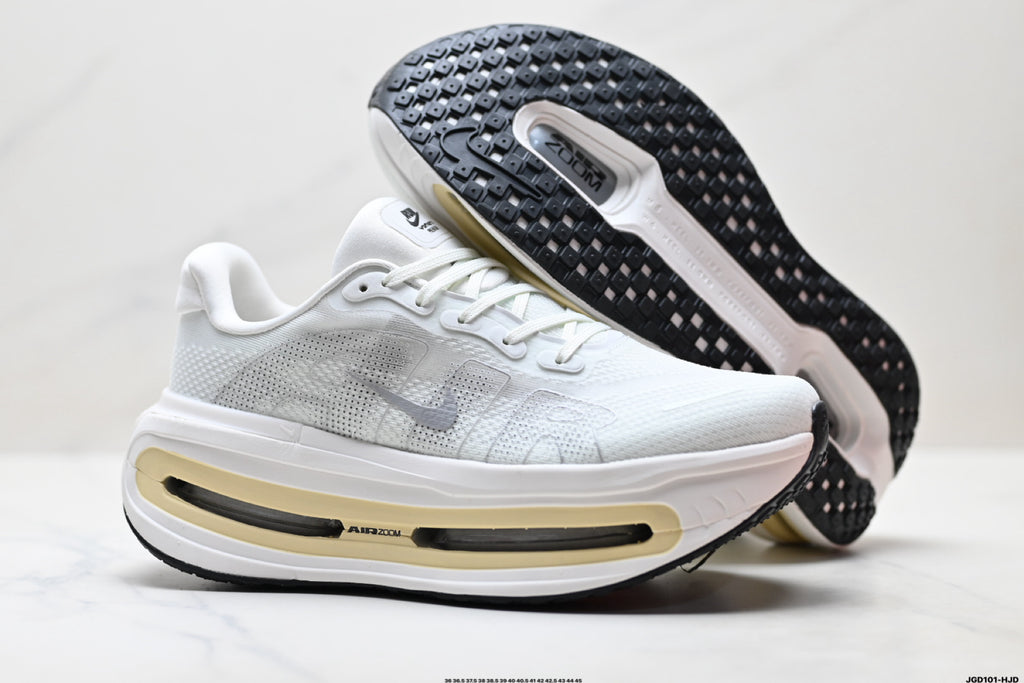 Nike Vomero Premium Men's Low-Top Running Shoe IQ8102-101
