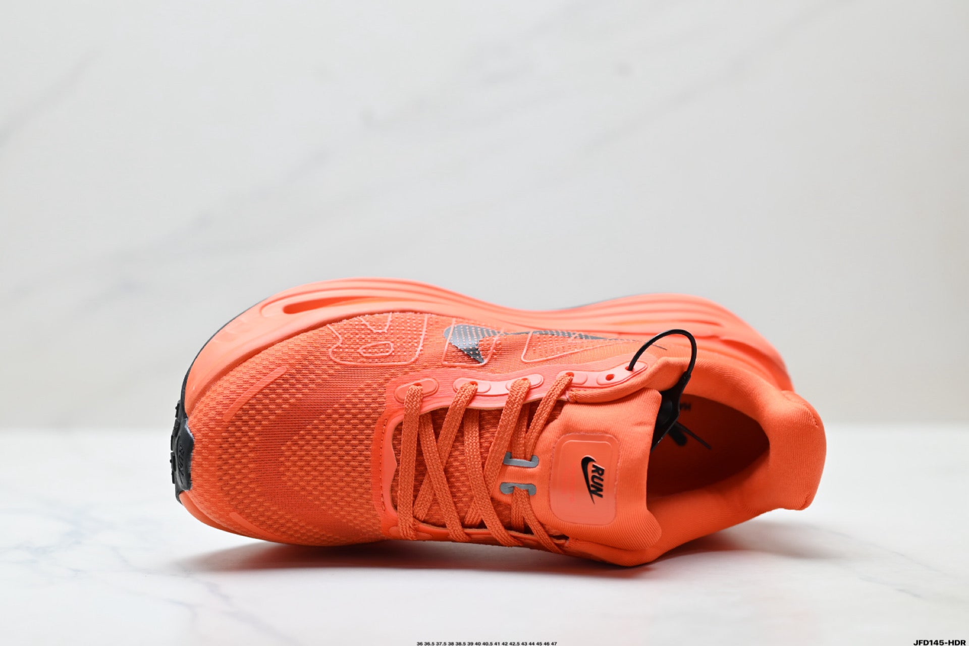 Nike Vomero Premium Men's Low-Top Running Shoe HM5973-736