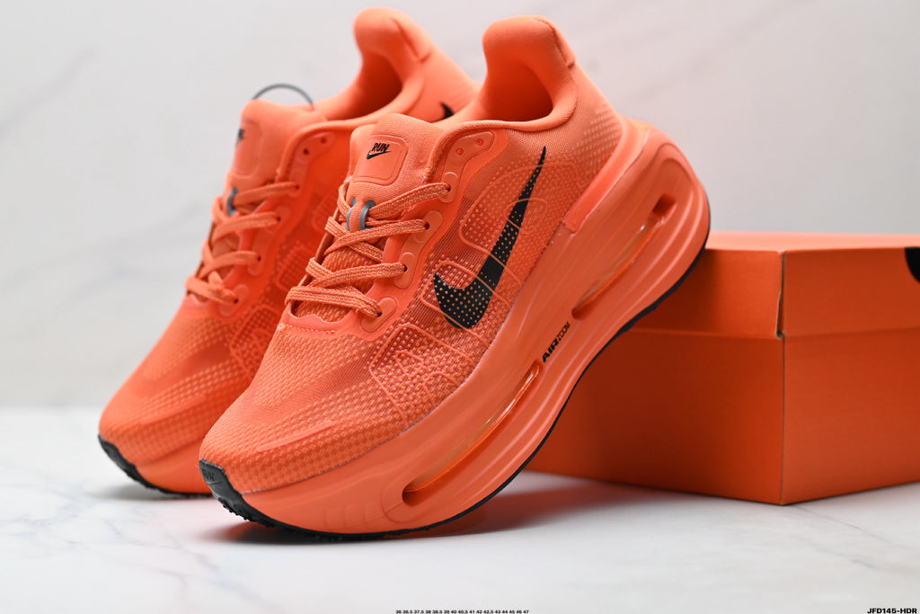 Nike Vomero Premium Men's Low-Top Running Shoe HM5973-736