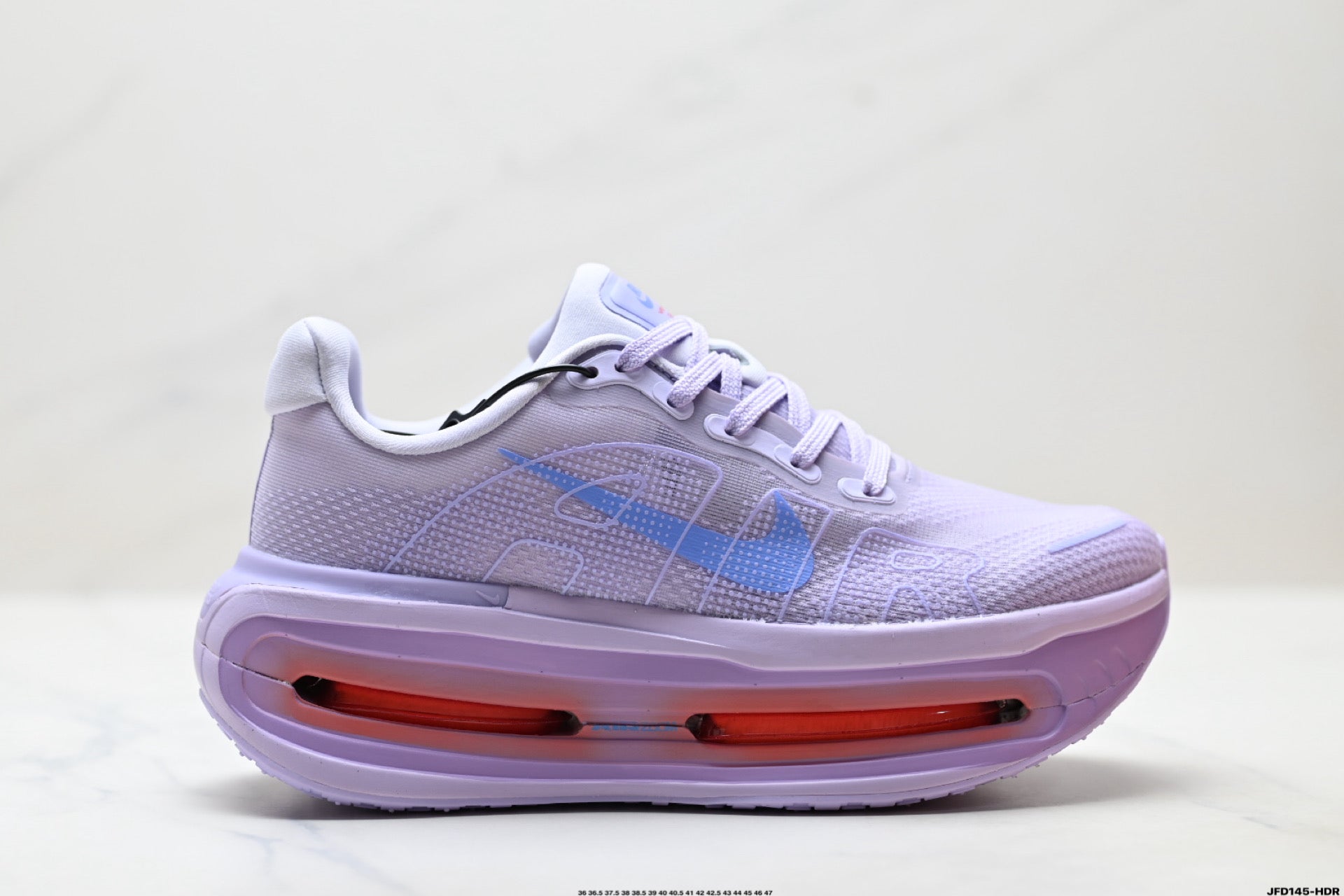 Nike Vomero Premium Low-Top Running Shoe HM5973-503