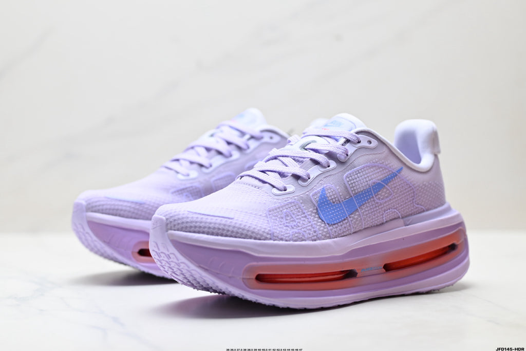 Nike Vomero Premium Low-Top Running Shoe HM5973-503