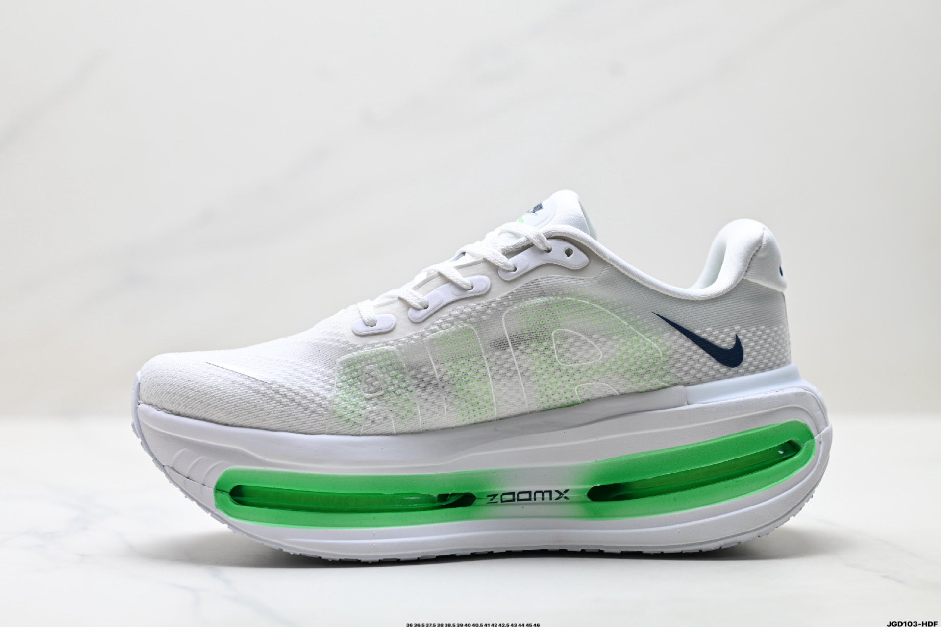 Nike Vomero Premium Low-Top Running Shoe HQ2050-102
