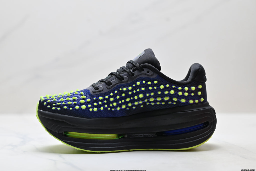 Nike Vomero Premium Low-Top Running Shoe IR2168-002