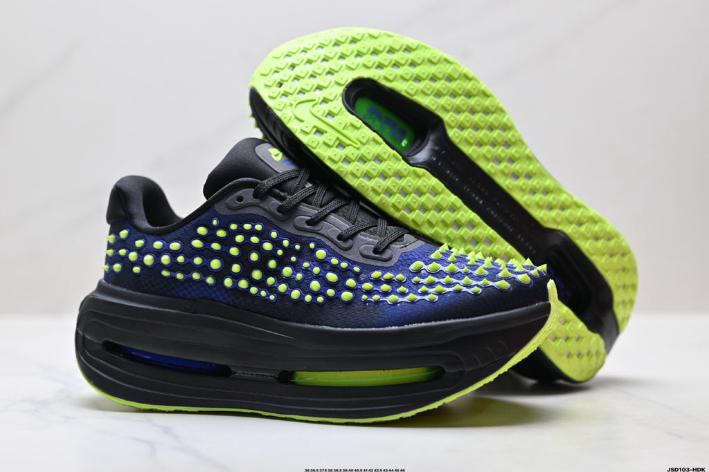 Nike Vomero Premium Low-Top Running Shoe IR2168-002