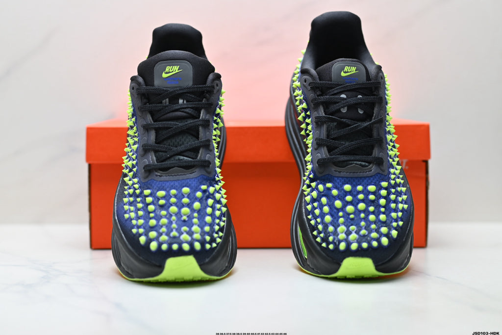 Nike Vomero Premium Low-Top Running Shoe IR2168-002