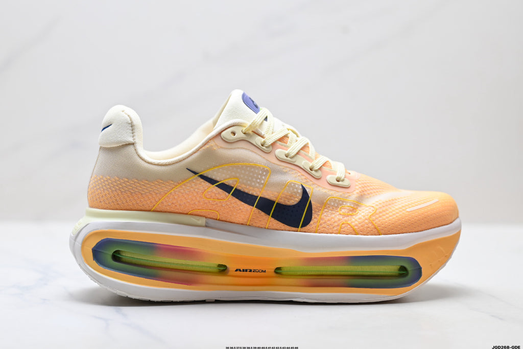 Nike Vomero Premium Low-Top Running Shoe HQ2050-701