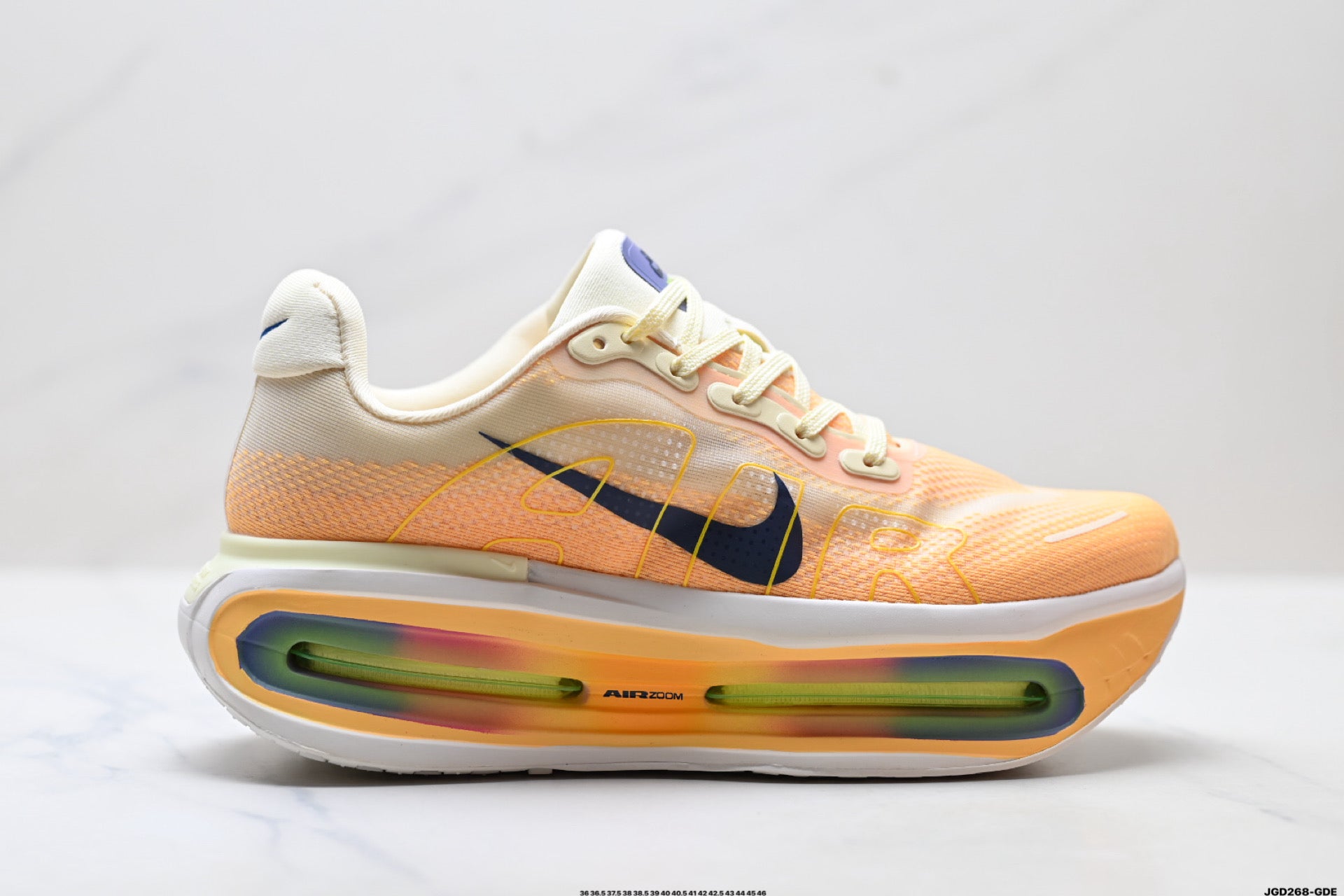 Nike Vomero Premium Low-Top Running Shoe HQ2050-701