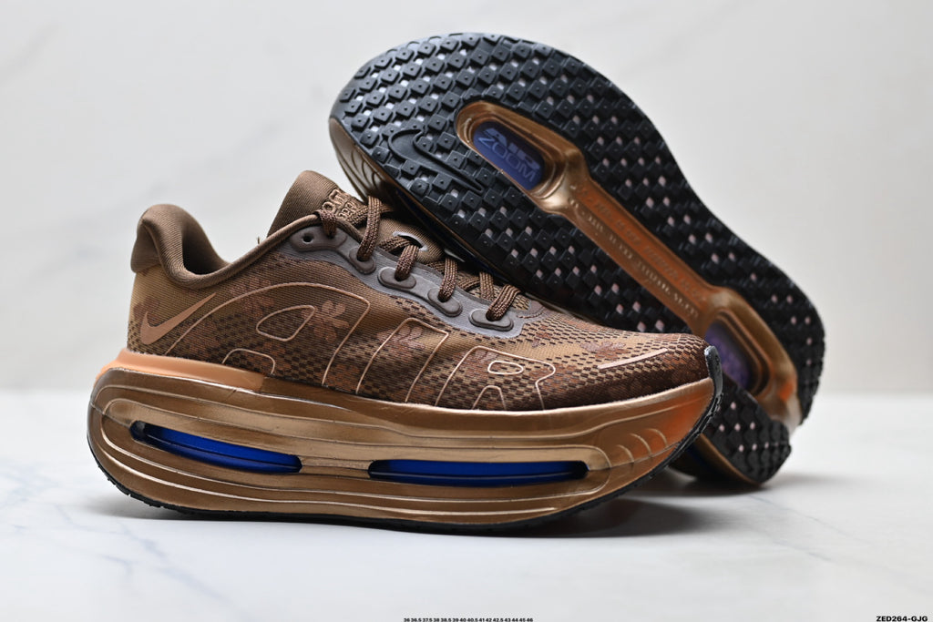 Nike Vomero Premium Low-Top Running Shoe IQ0028-200