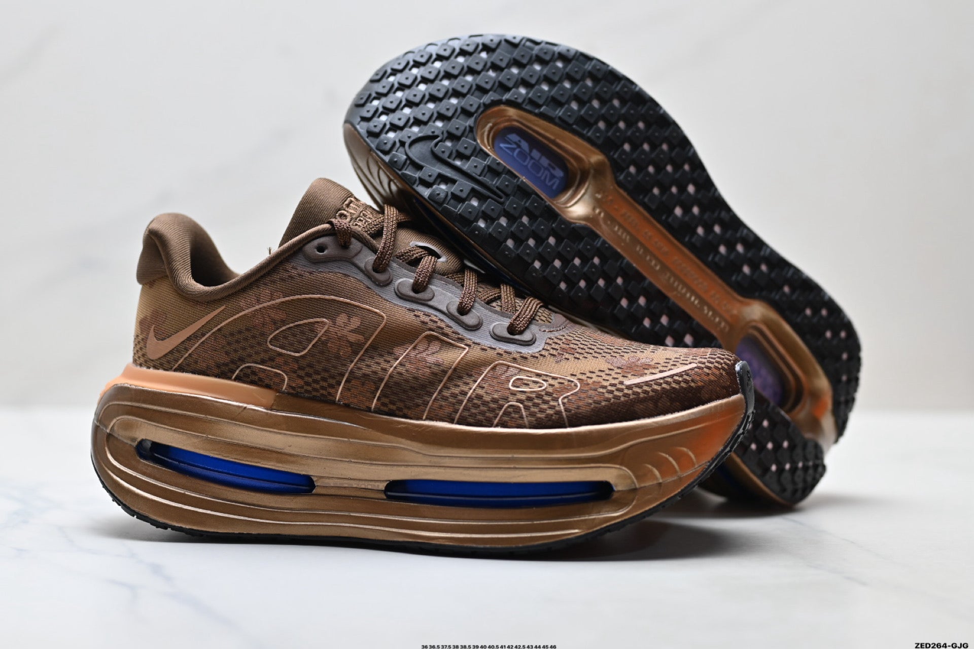 Nike Vomero Premium Low-Top Running Shoe IQ0028-200