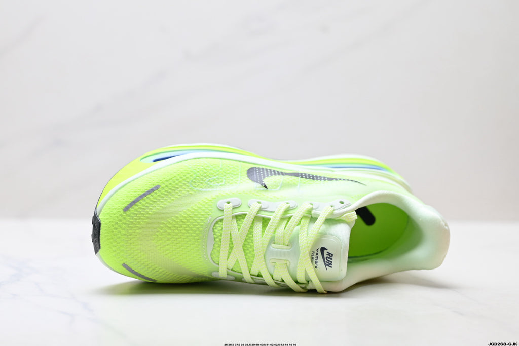 Nike Vomero Premium Low-Top Running Shoe HQ2050-702