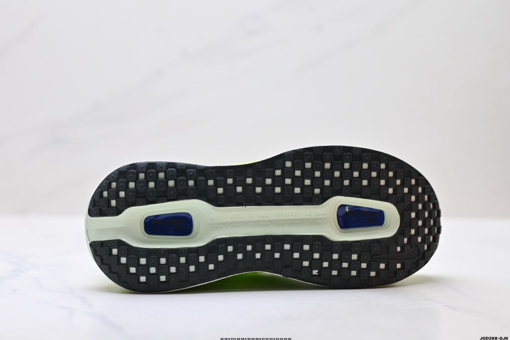 Nike Vomero Premium Low-Top Running Shoe HQ2050-702
