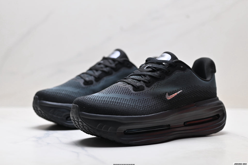 Nike Vomero Premium Low-Top Running Shoe IQ7314-200