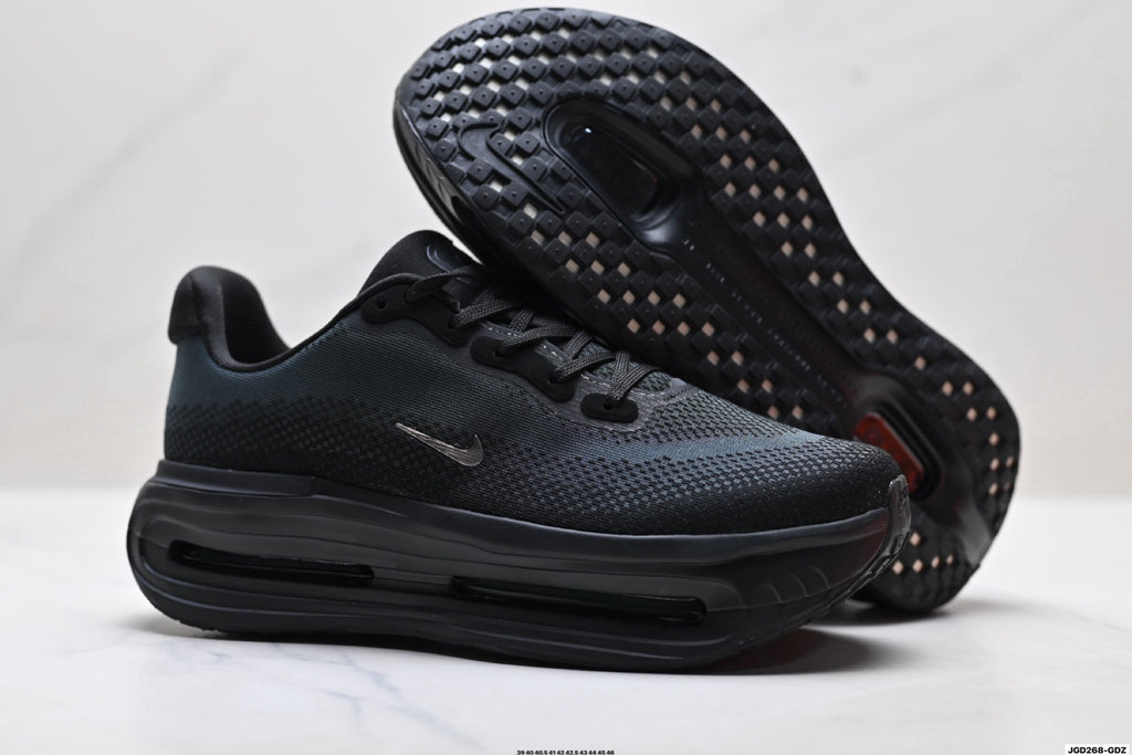 Nike Vomero Premium Low-Top Running Shoe IQ7314-200