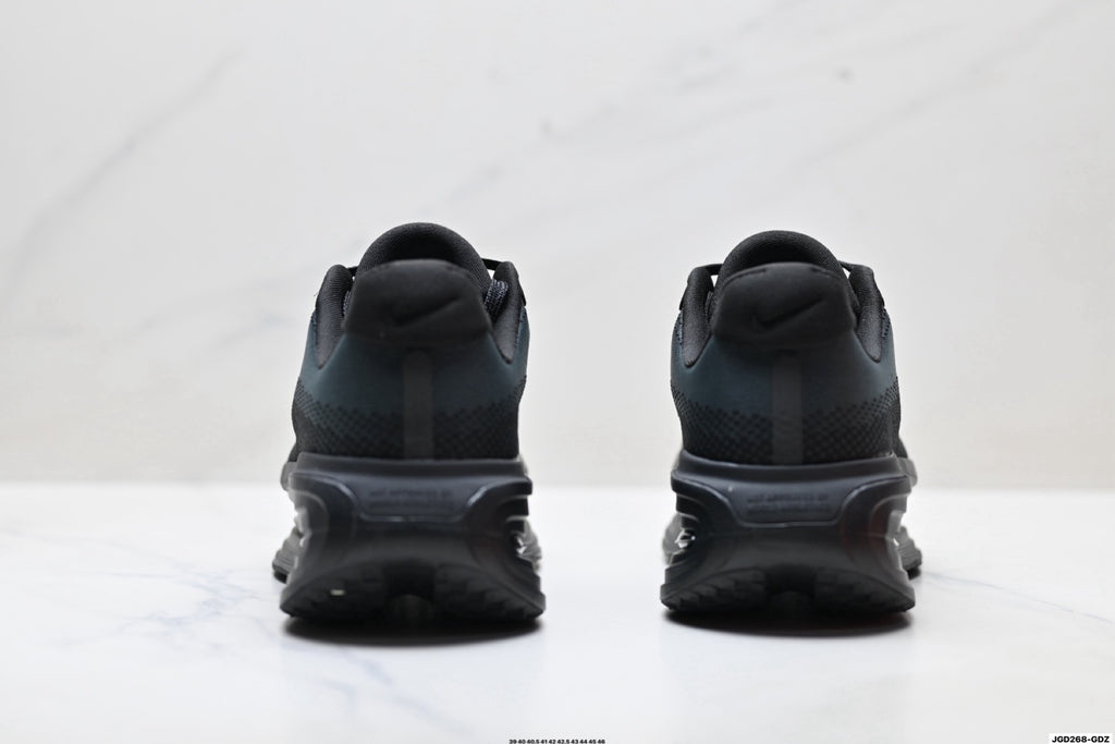 Nike Vomero Premium Low-Top Running Shoe IQ7314-200