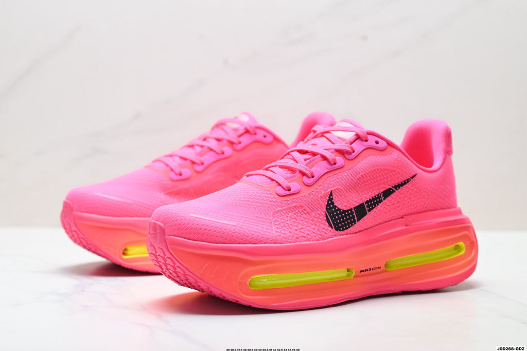 Nike Vomero Premium Low-Top Running Shoe HM5973-603