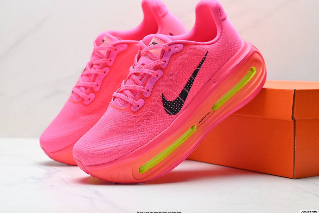 Nike Vomero Premium Low-Top Running Shoe HM5973-603