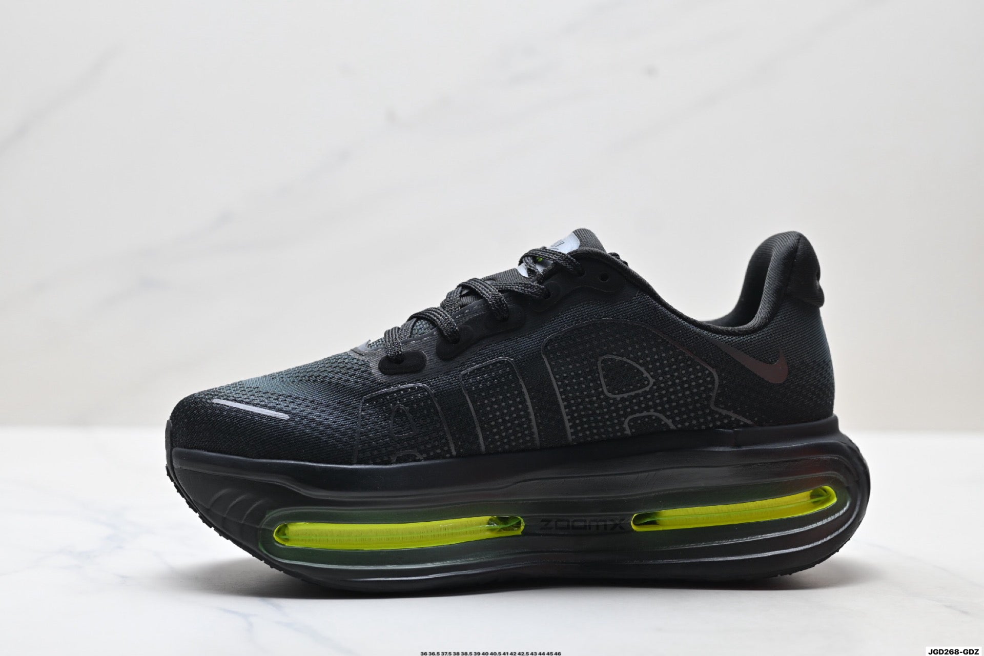 Nike Vomero Premium Low-Top Running Shoe HQ2050-001