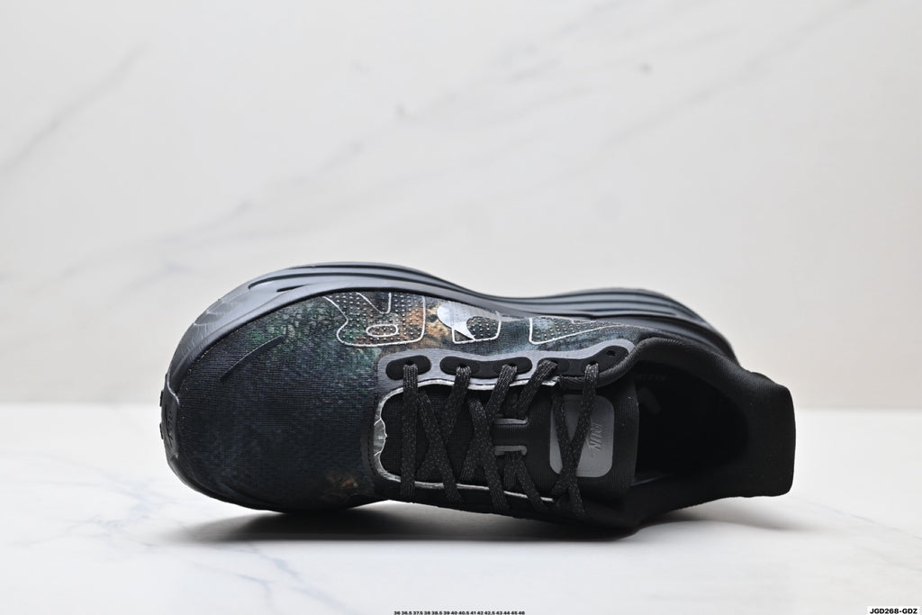 Nike Vomero Premium Low-Top Running Shoe