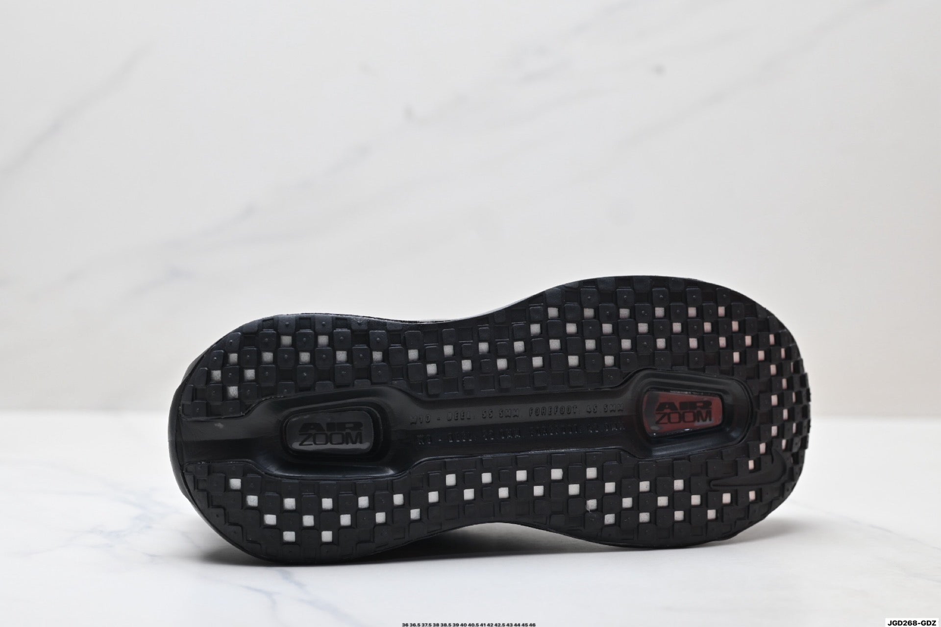 Nike Vomero Premium Low-Top Running Shoe