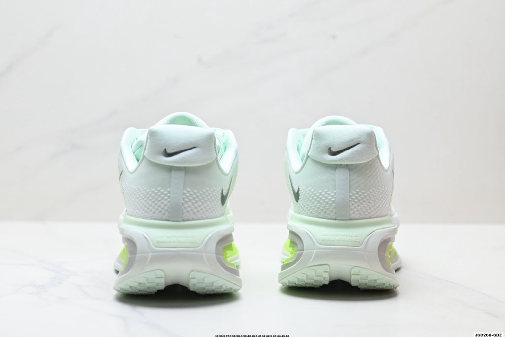 Nike Vomero Premium Low-Top Running Shoe HQ2050-300