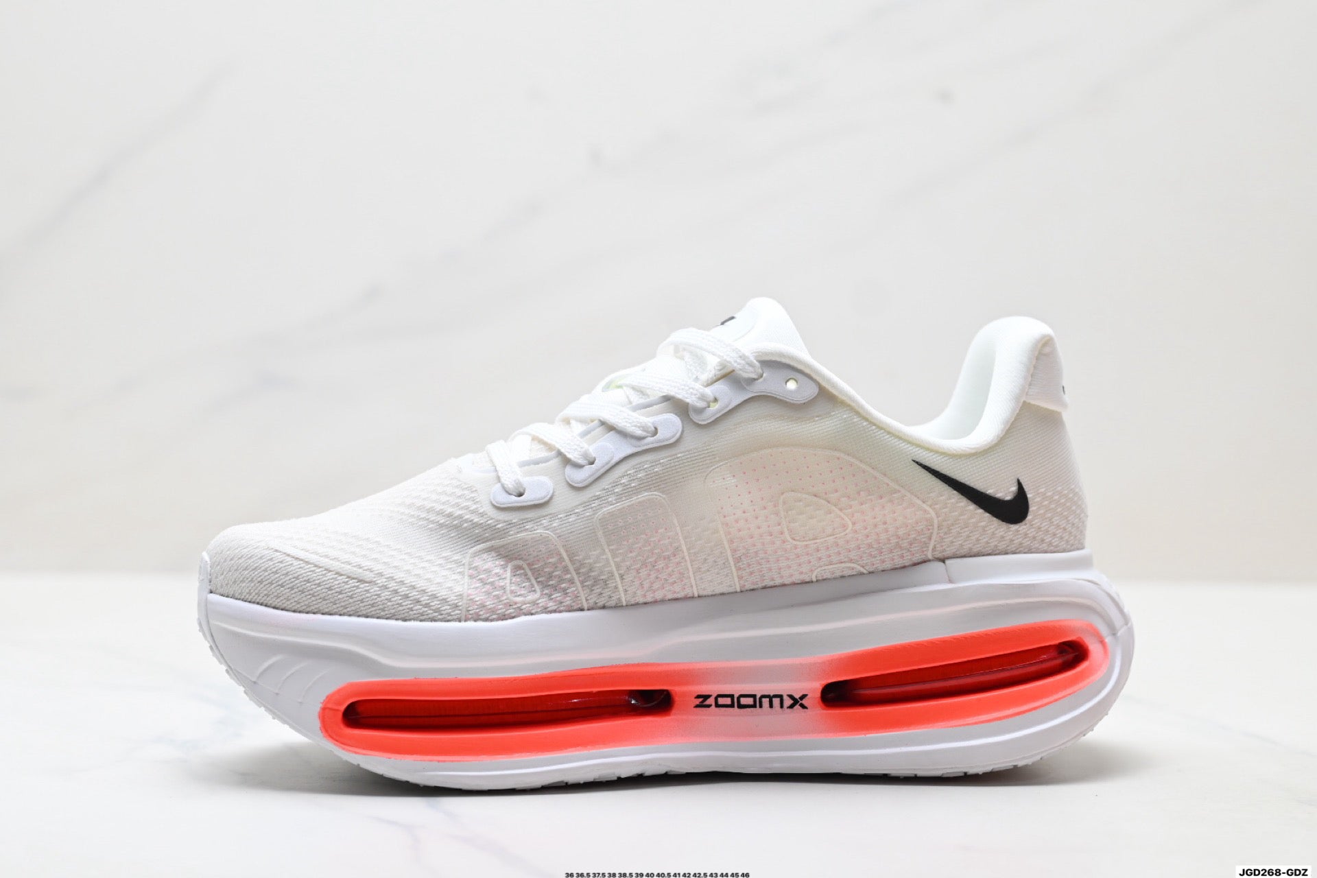 Nike Vomero Premium Low-Top Running Shoe HQ2050-103