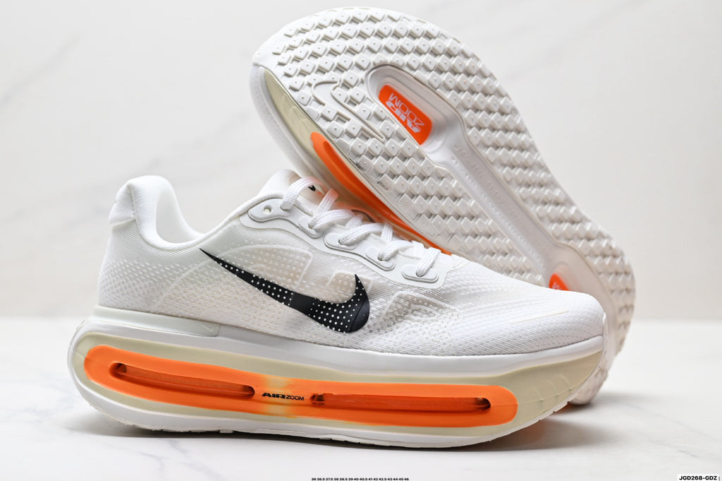 Nike Vomero Premium Low-Top Running Shoe IQ4035-100