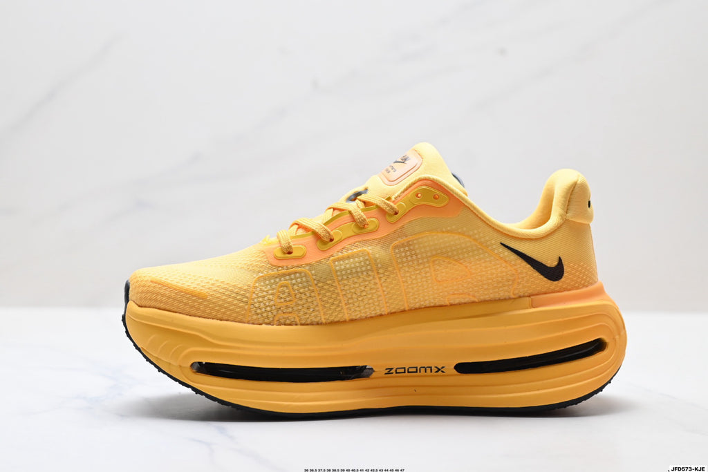 Nike Vomero Premium Low-Top Running Shoe