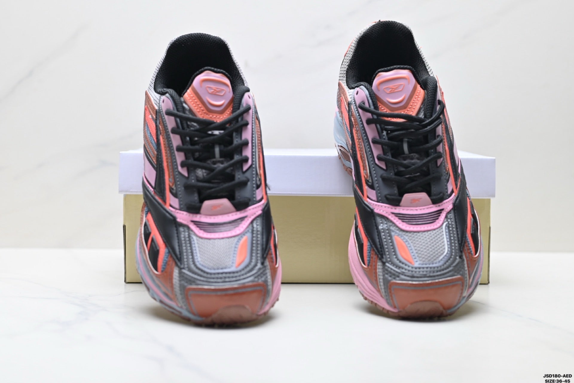 Reebok Premier Road Ultra Low-Top Casual Sneakers  Black/PinkRMLA06BC99MAT0022578-26
