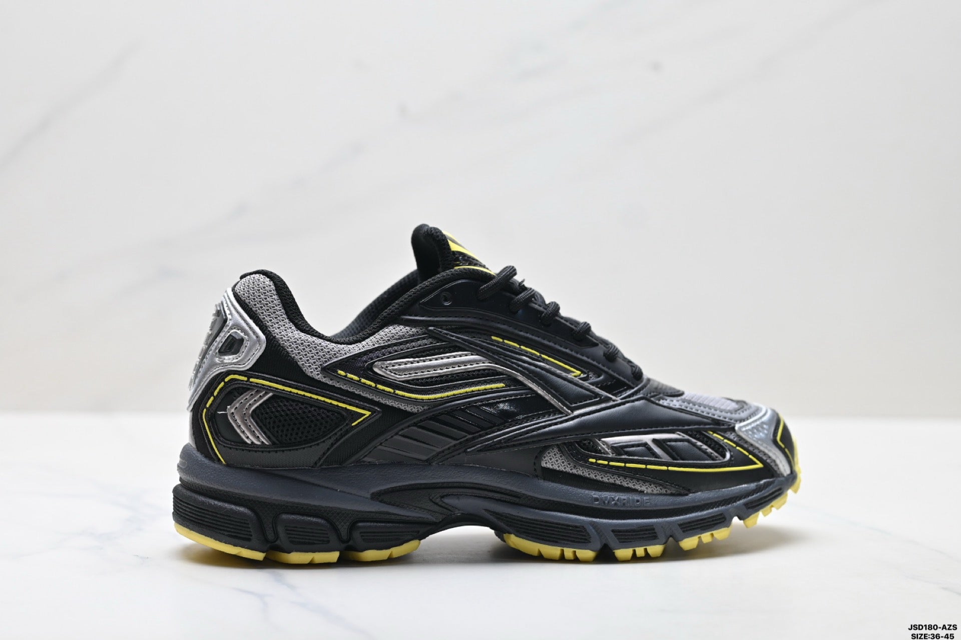 Reebok Premier Road Ultra Low-Top Casual Sneakers RMIA06BC99MAT0011019
