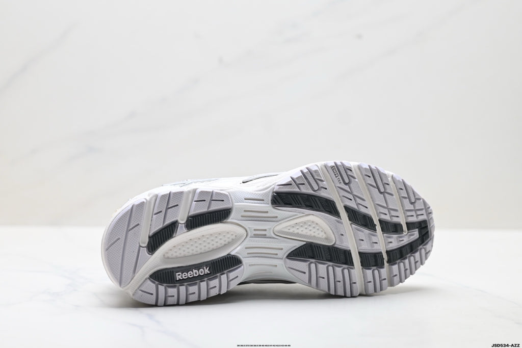Reebok Premier Road Ultra Women's Low-Top Casual Sneakers 100260289