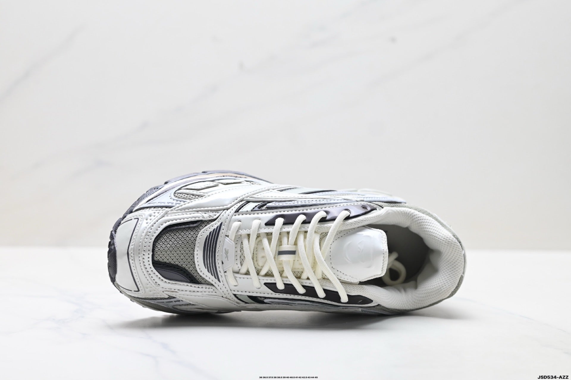 Reebok Premier Road Ultra Men's Low-Top Casual Sneakers 0030705