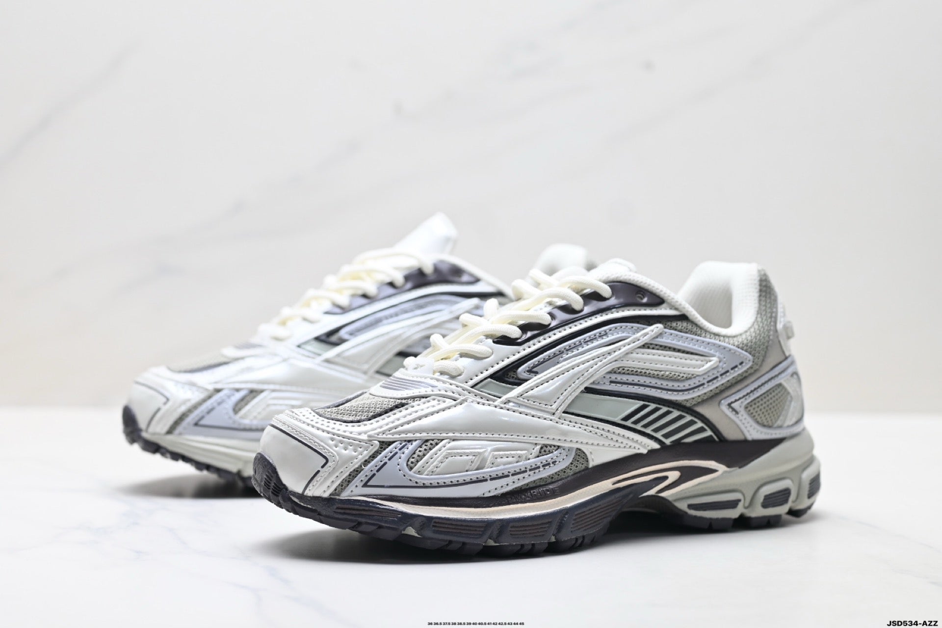 Reebok Premier Road Ultra Men's Low-Top Casual Sneakers 0030705