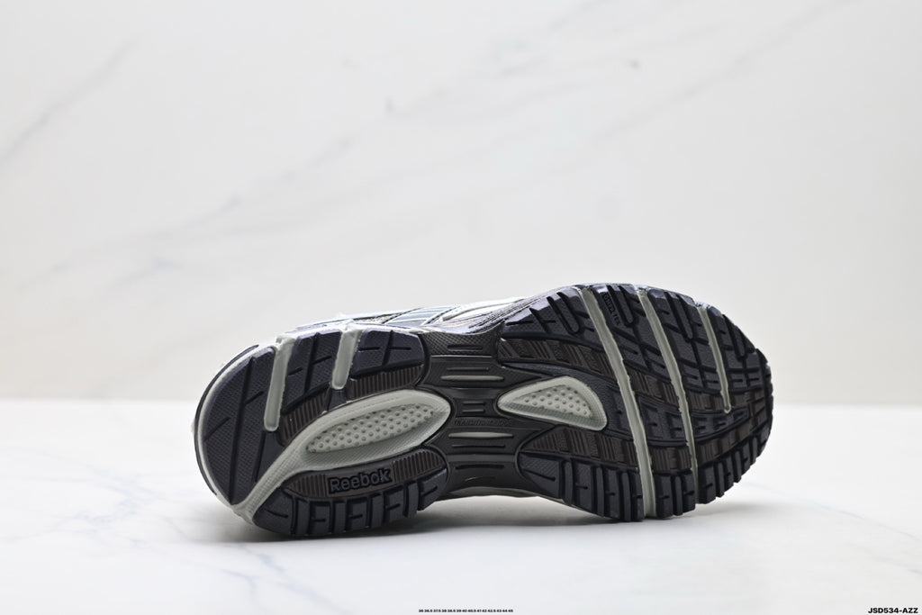 Reebok Premier Road Ultra Men's Low-Top Casual Sneakers 0030705