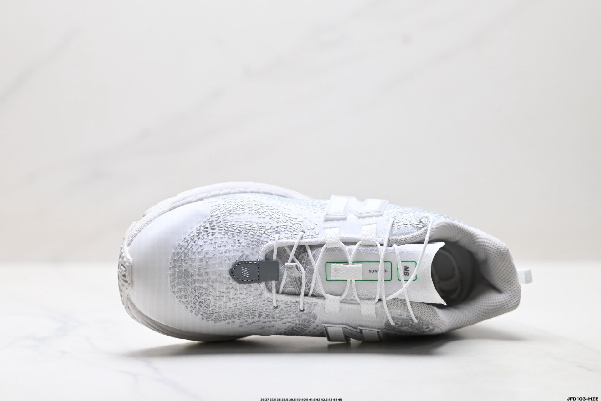 New Balance M1906 — Archive Retro Dad Sneaker U190611X