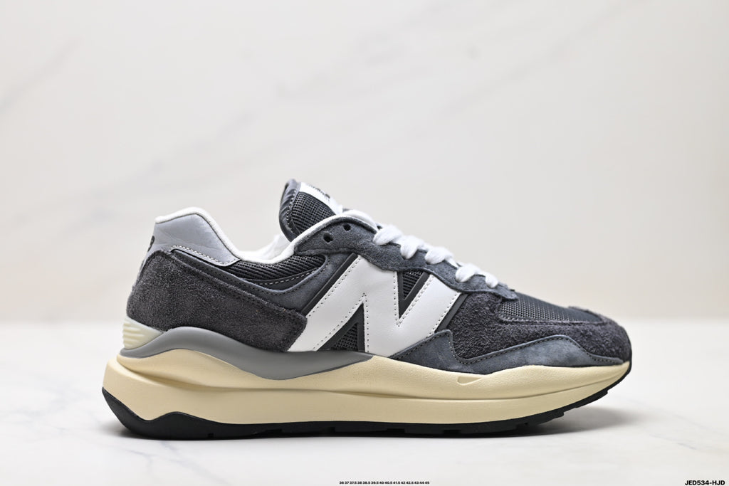 New Balance 5740 — Low-Top Cushioned Running Sneaker M5740VL1
