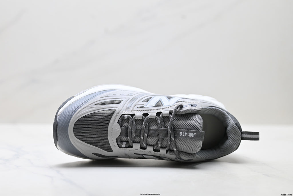 New Balance 410 — Low-Top Trail Running Sneaker W4107ZS