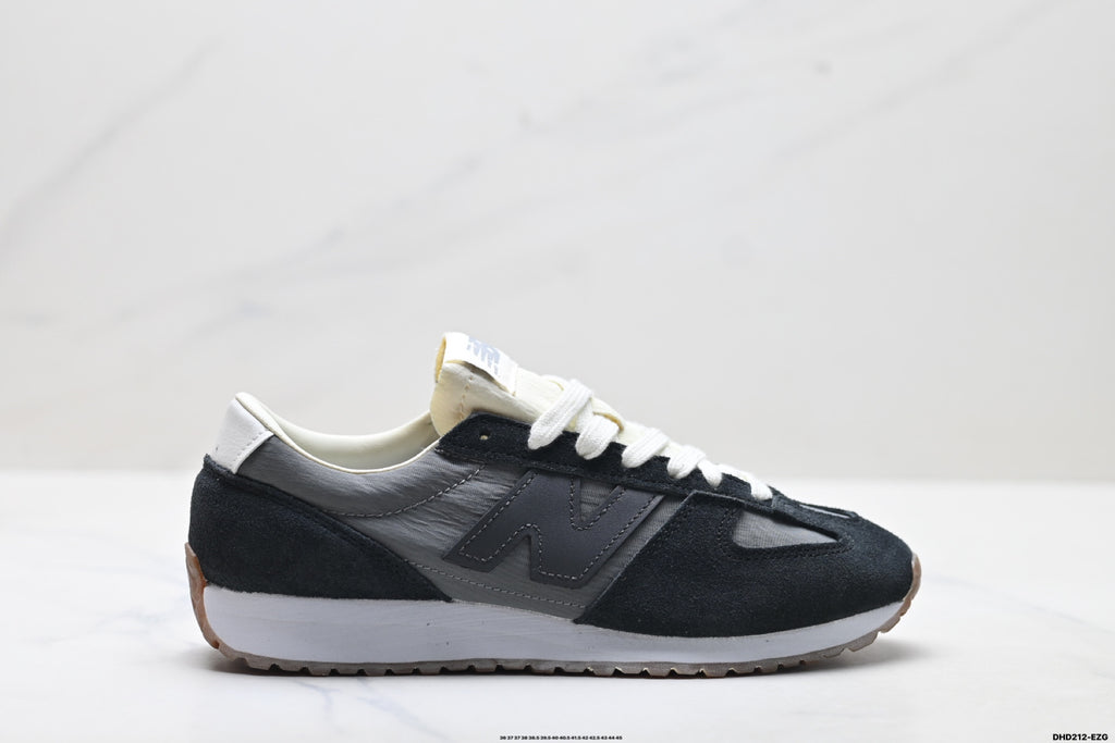 New Balance 471 — Low-Top Retro Lifestyle Sneaker U471AQ