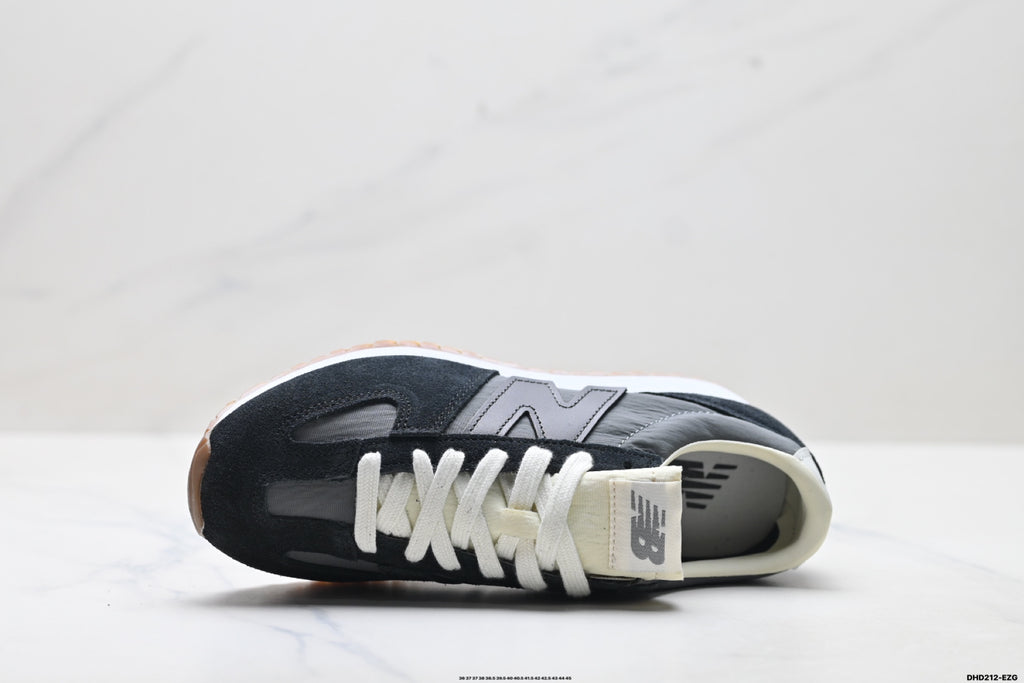 New Balance 471 — Low-Top Retro Lifestyle Sneaker U471AQ