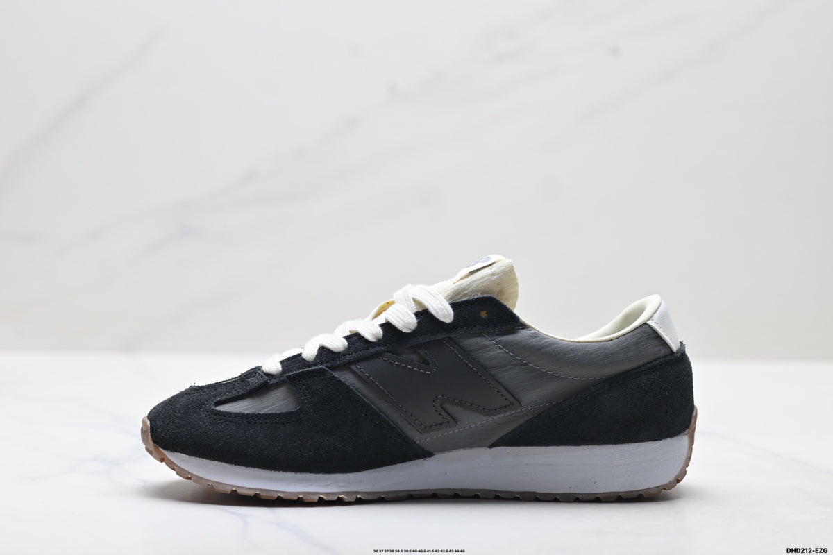 New Balance 471 — Low-Top Retro Lifestyle Sneaker U471AQ