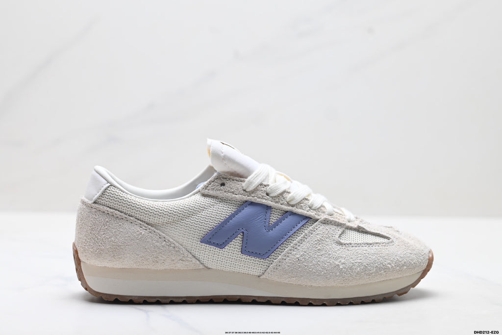 New Balance 471 — Low-Top Retro Lifestyle Sneaker U471KAA
