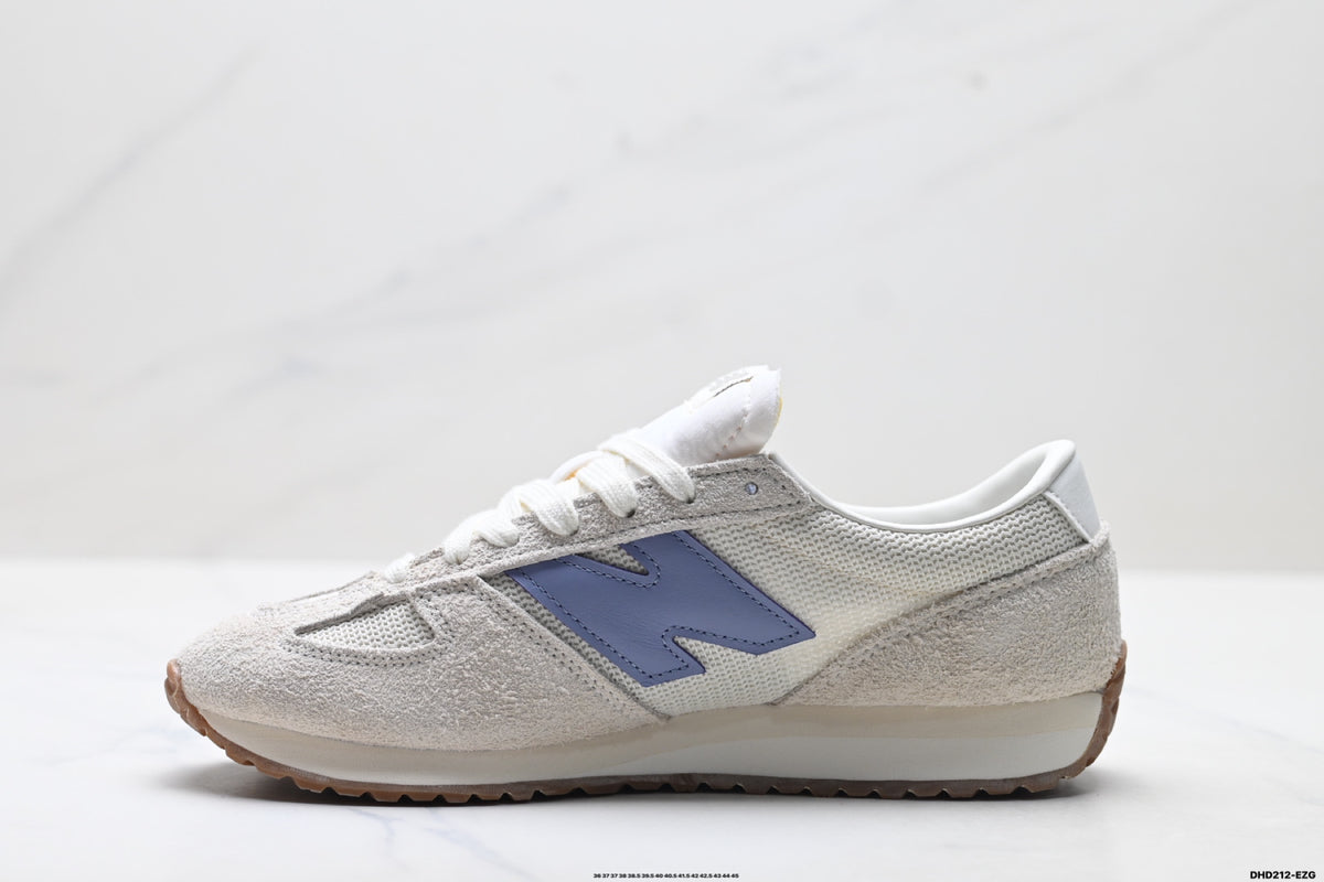 New Balance 471 — Low-Top Retro Lifestyle Sneaker U471KAA