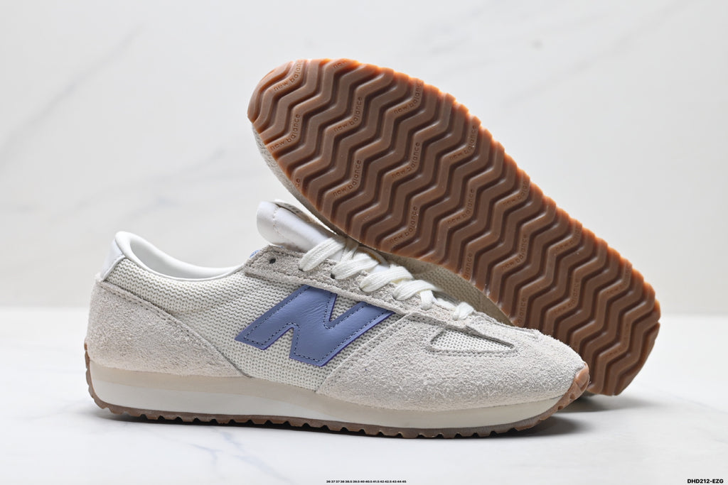 New Balance 471 — Low-Top Retro Lifestyle Sneaker U471KAA