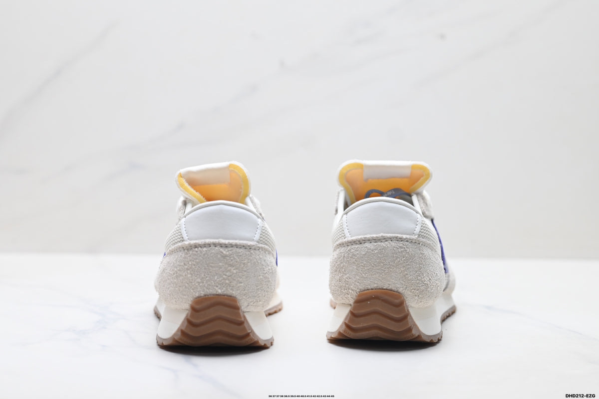 New Balance 471 — Low-Top Retro Lifestyle Sneaker U471KAA