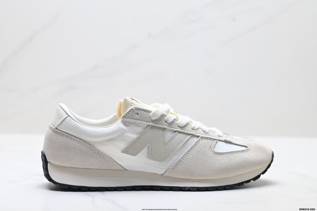 New Balance 471 — Low-Top Retro Lifestyle Sneaker U471JA