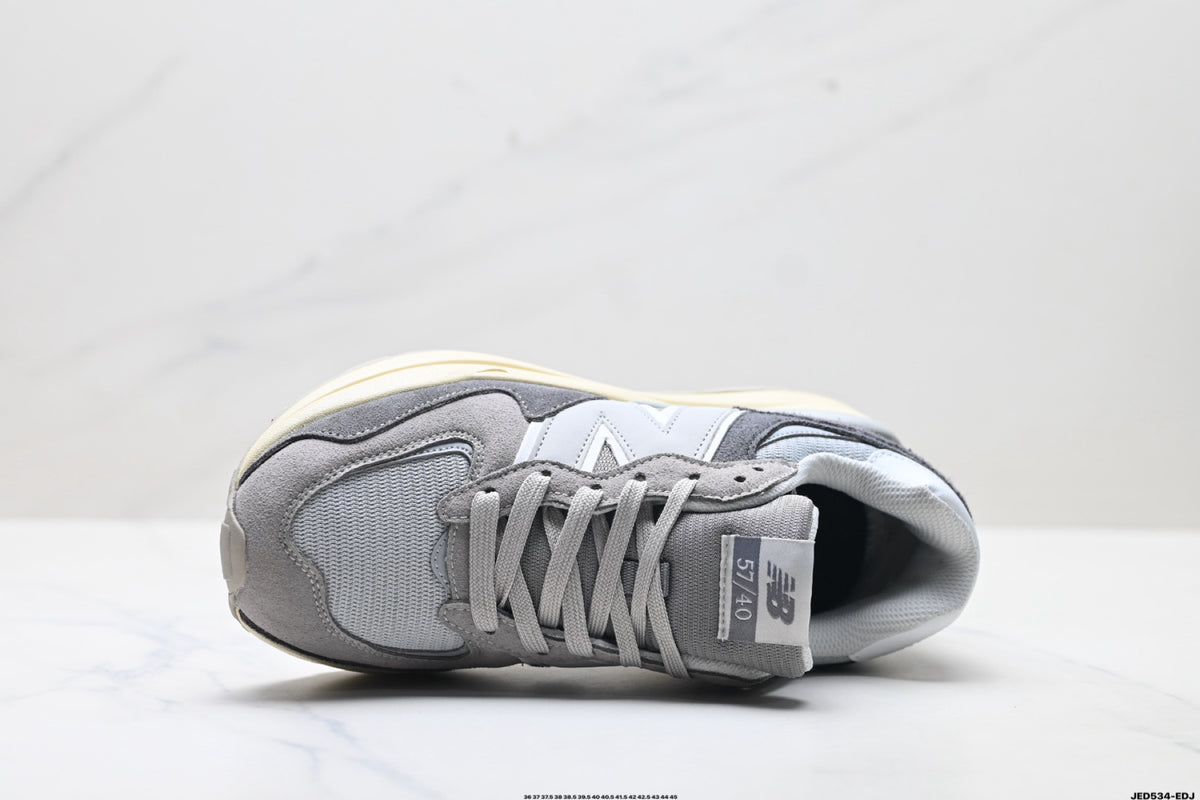 New Balance 5740 — Low-Top Cushioned Running Sneaker M5740PSG